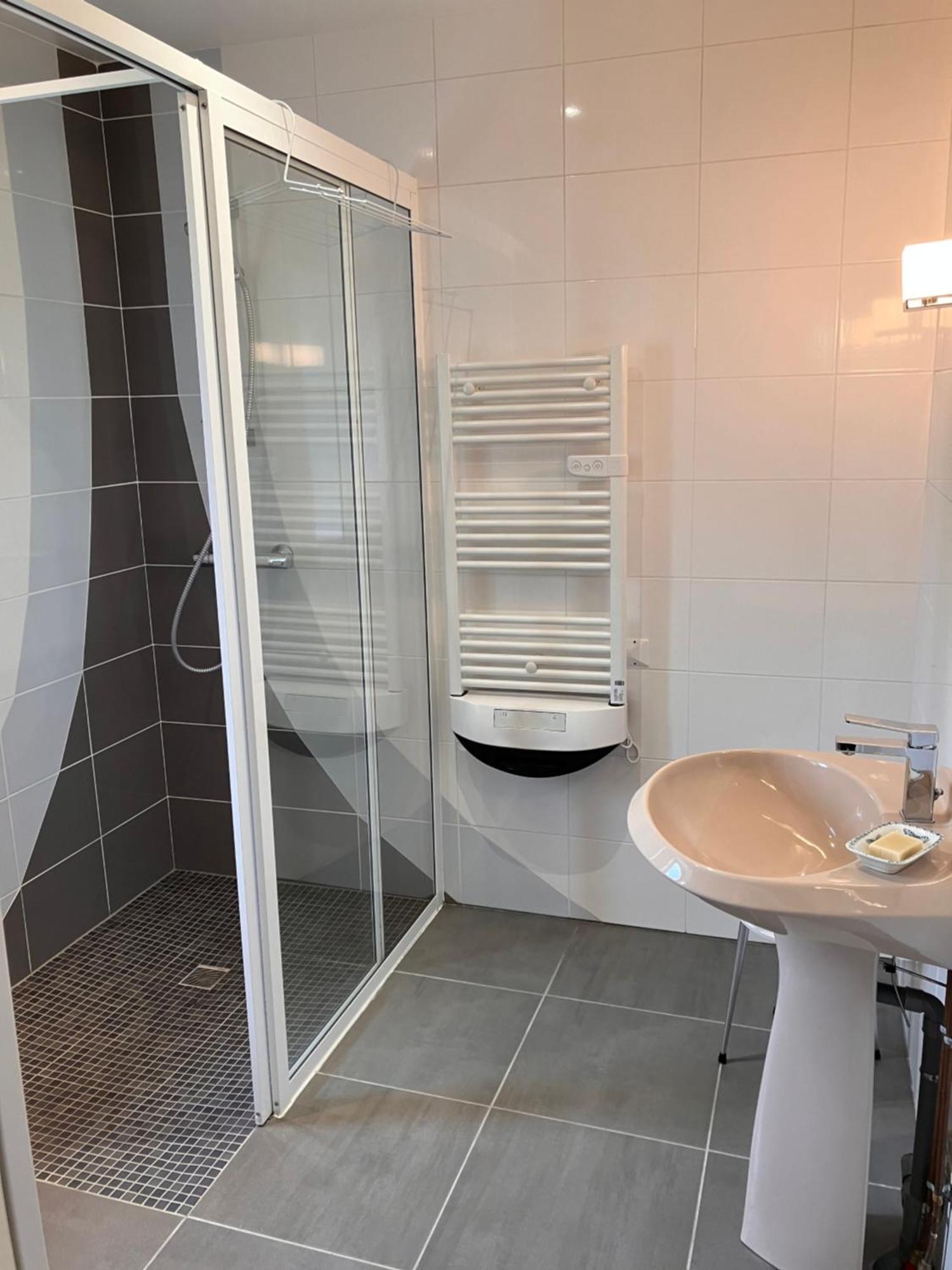 Perigourdine Avec Spa Et Vue Pomport Екстер'єр фото